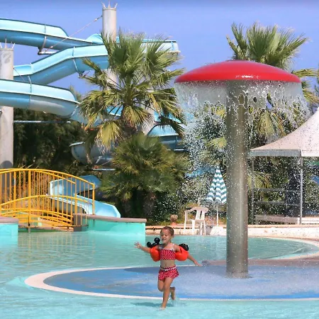 Happy Camp Mobile Homes In Villaggio Lamaforca *