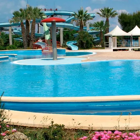Happy Camp Mobile Homes In Villaggio Lamaforca *